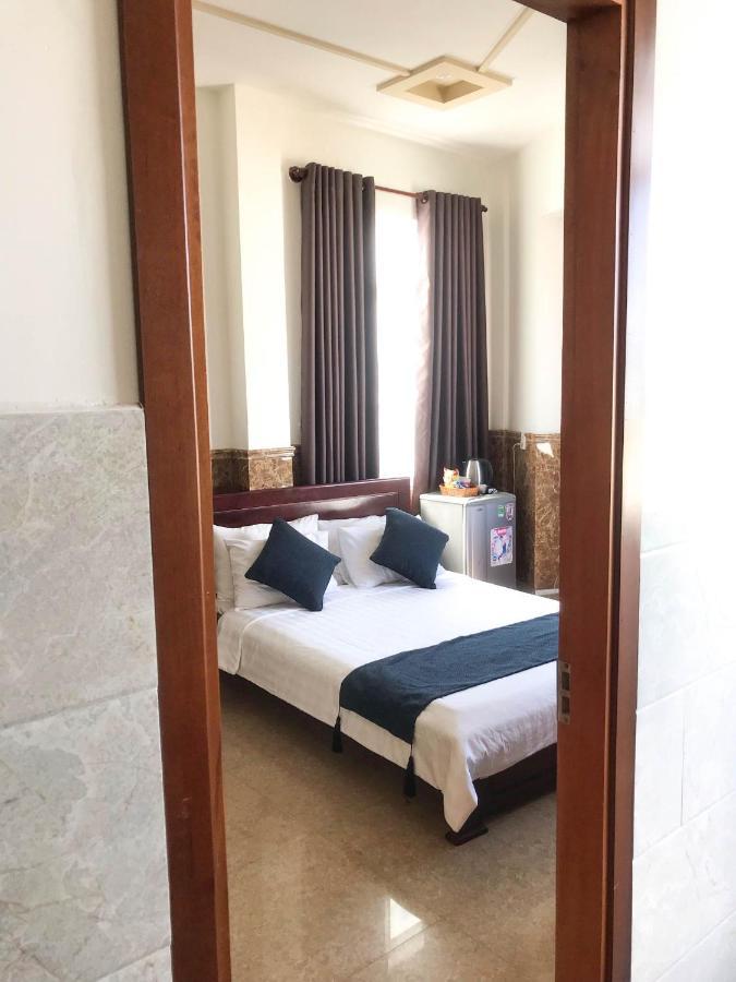 La Cactus Hotel 2 Quy Nhon Exterior photo