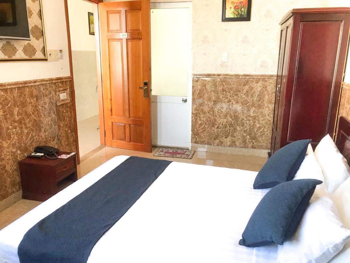 La Cactus Hotel 2 Quy Nhon Exterior photo