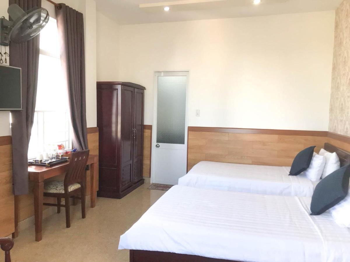 La Cactus Hotel 2 Quy Nhon Exterior photo